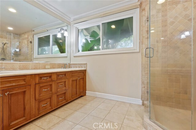 Building Photo - 4002 Admirable Dr