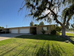 Building Photo - Very Clean Condo in Kern City!  2 Bedrooms...