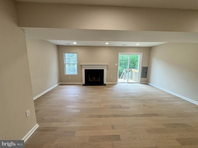 Building Photo - 8353 Founders Woods Way