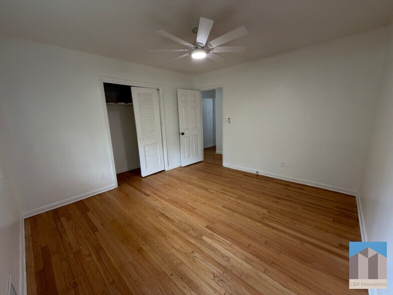 Building Photo - 2636 Whiteleigh Ct NE