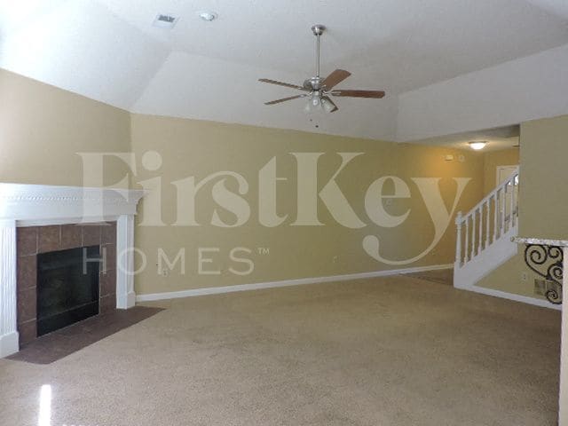 Building Photo - 9329 Barrow Dr