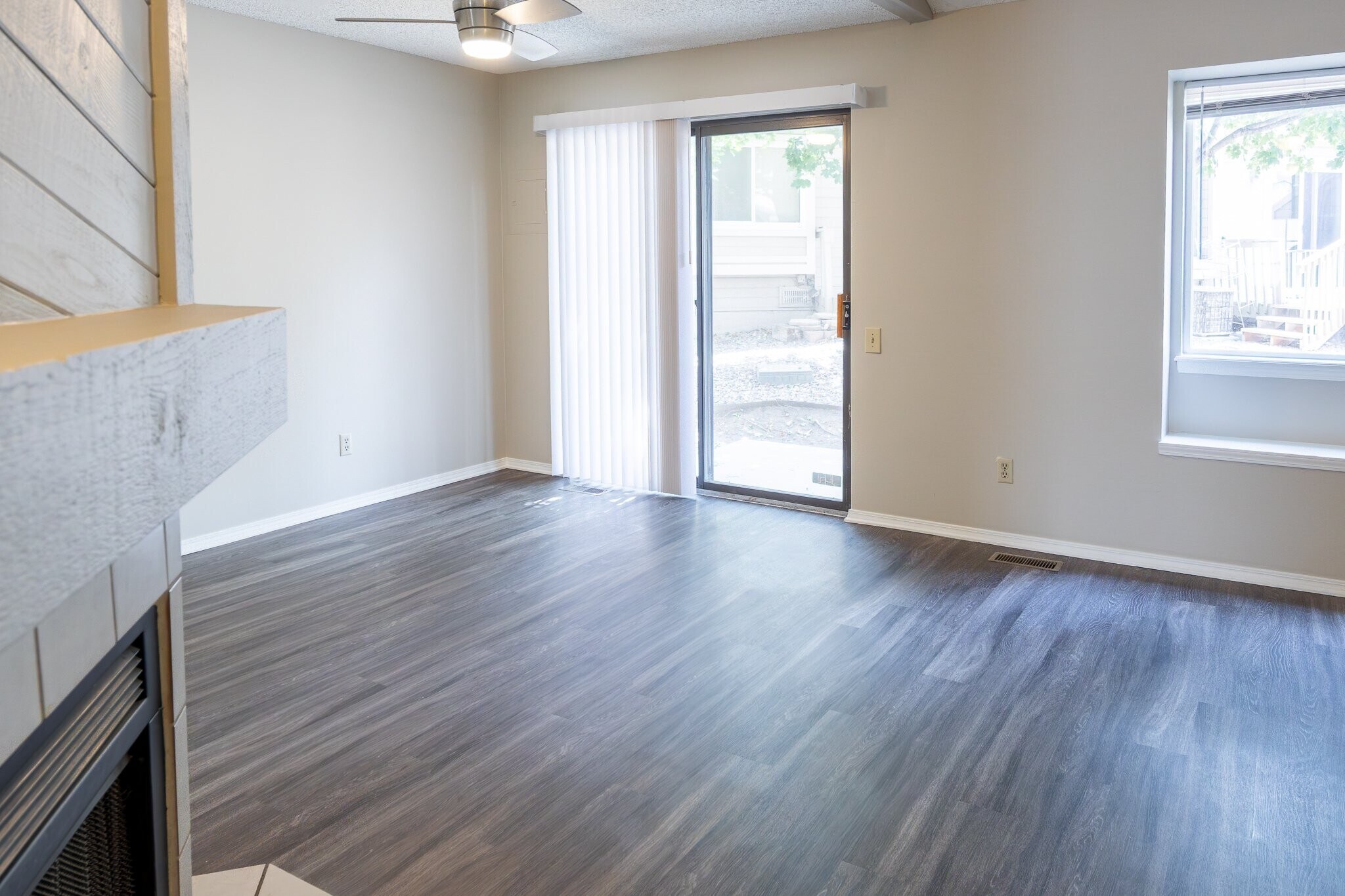 Building Photo - 3441 Atlantic Dr