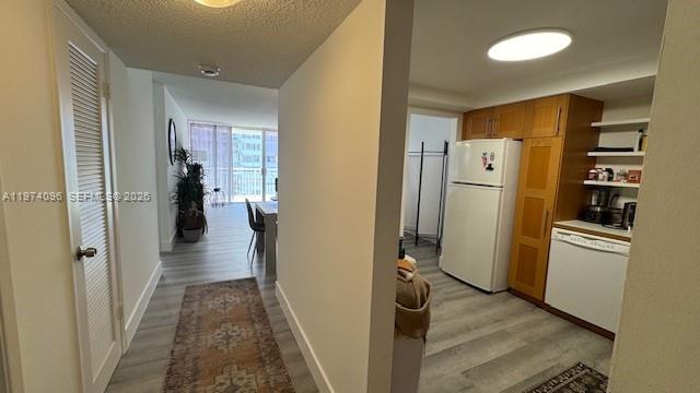 Building Photo - 18051 Biscayne Blvd