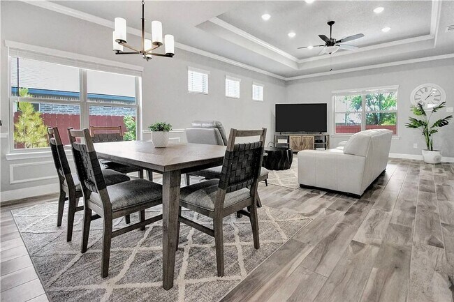 Building Photo - 7307 Diamond Dove Dr