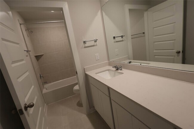 Building Photo - 8506 Blueberry Ash St