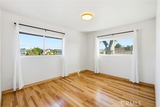 Building Photo - 1703 W 25th St