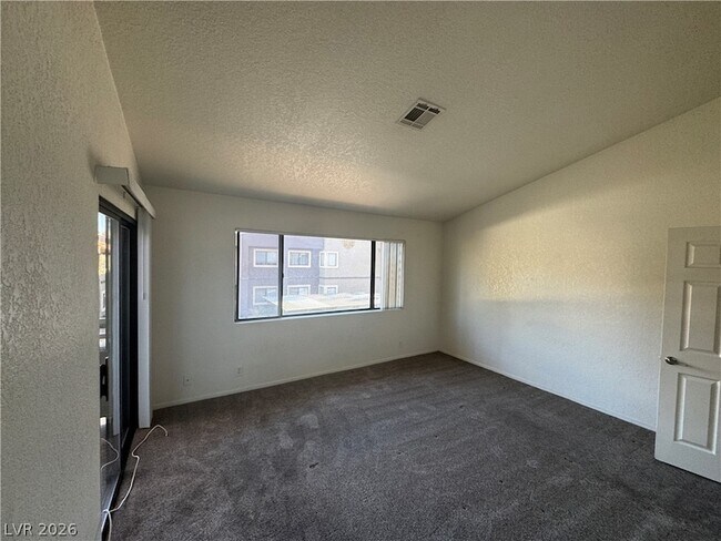 Building Photo - 5050 S Rainbow Blvd