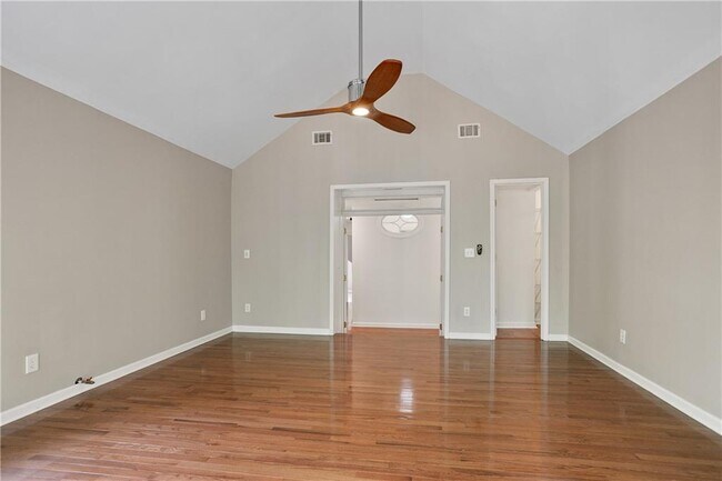 Building Photo - 6285 Sterling Dr