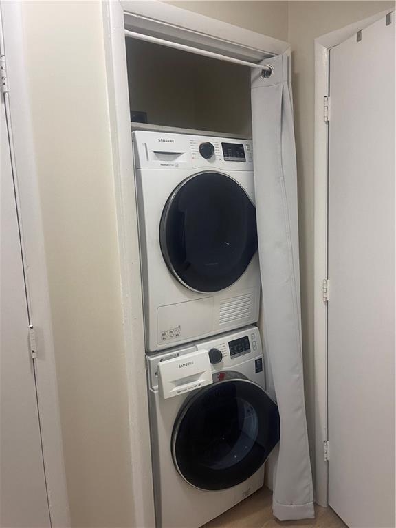 Building Photo - 800 Mallery St