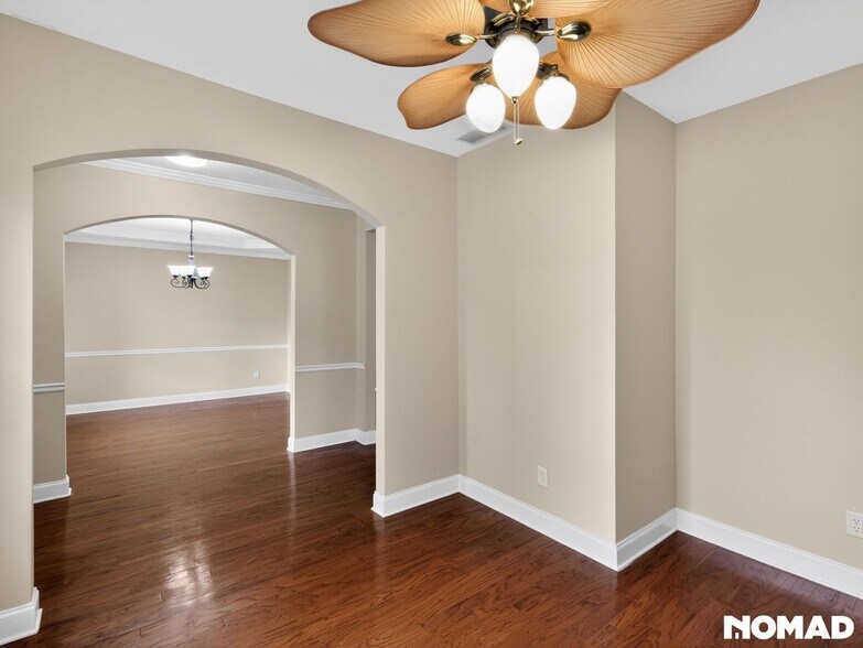 Building Photo - 1118 Westchase Cove SW