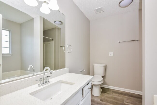 Building Photo - 3509 Mosswood Ln