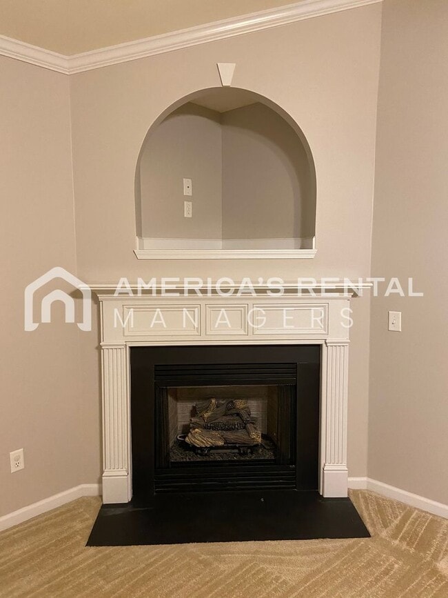 Building Photo - Townhome for rent in Pelham, AL! Available to View Now!