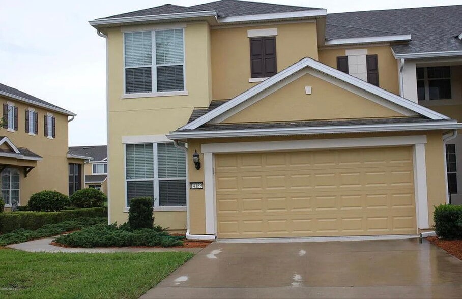 Building Photo - 14159 Mahogany Ave