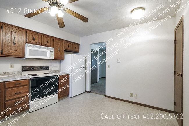 Building Photo - 4912 Ginny Ave