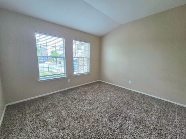 Building Photo - 4 Bed/ 2 Bath in Killeen TX