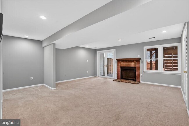 Building Photo - 4071 Championship Ct