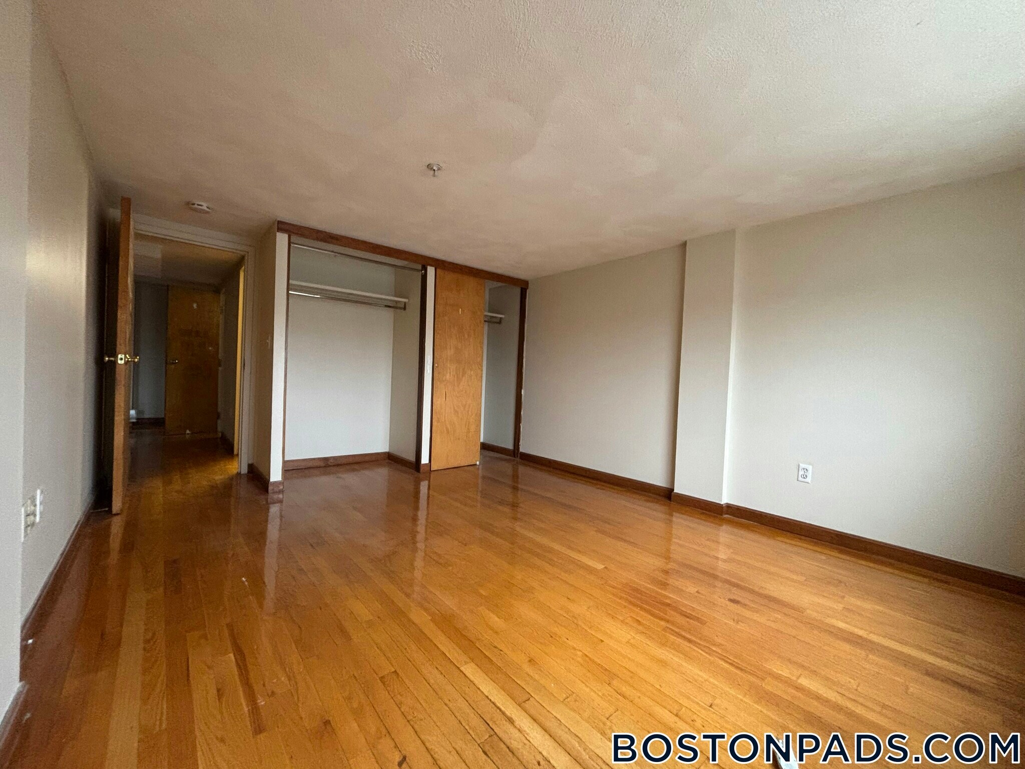 Building Photo - 1110 Commonwealth Ave