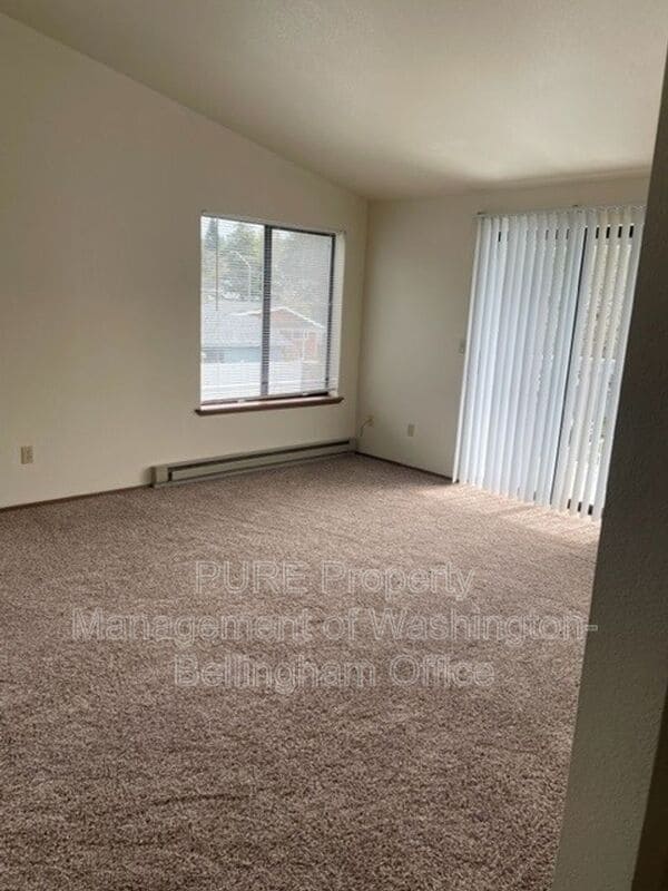 Building Photo - 1720 Texas St