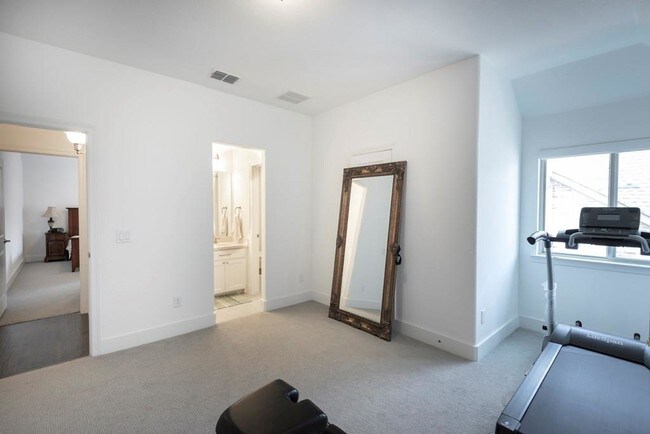 Building Photo - 6359 Eden Valley Dr