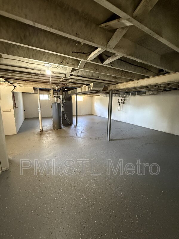 Building Photo - 240 Mc Alpine Dr