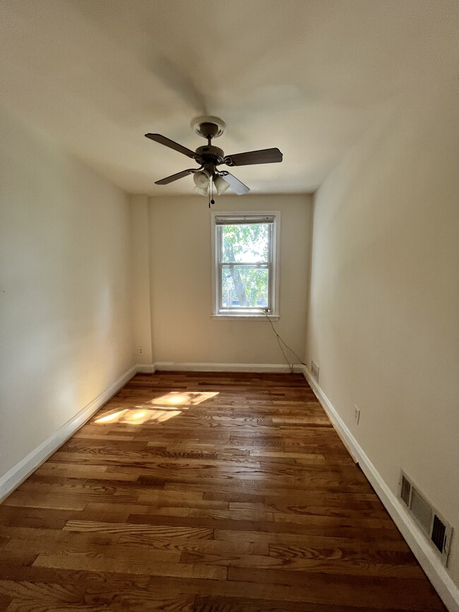 bedroom 3 - 235 Medwick Garth W