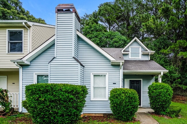 Primary Photo - 2318 Wellington Cir