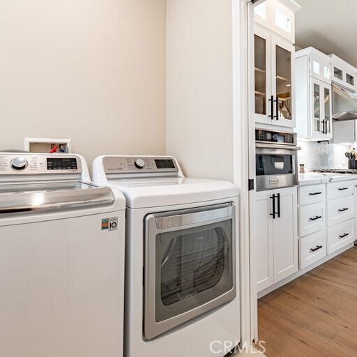 Building Photo - 32 Dauphin