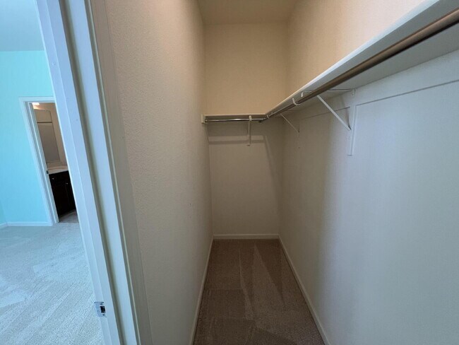 Building Photo - Spacious 2 Bedroom Townhome in San Jose