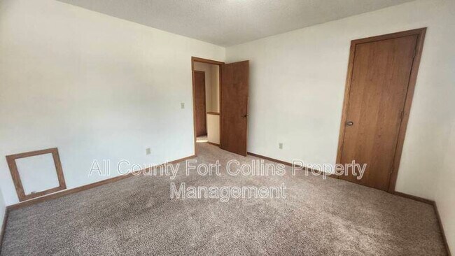 Building Photo - 228 42nd St SW