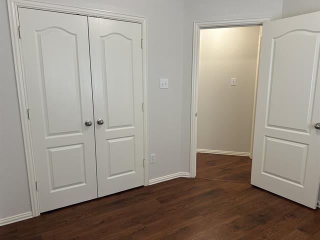 Building Photo - 2820 Cascade Cove Dr