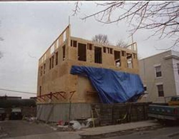 Building Photo - 15 Wadsworth St