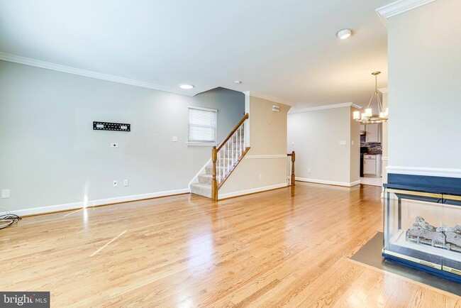 Building Photo - 1706 S Edgewood St