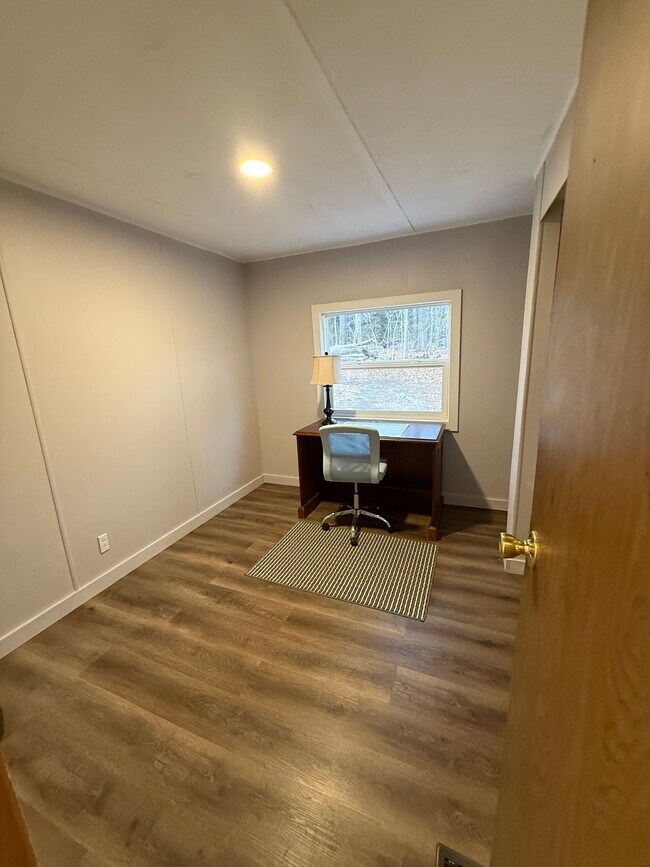 Building Photo - 7284 US-15