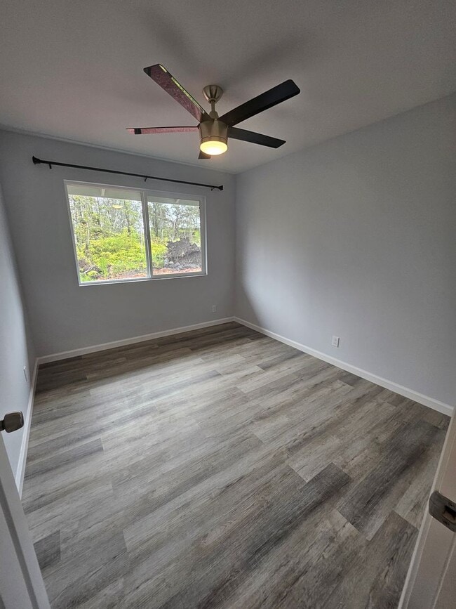 Building Photo - Beautifully NEW 3 BD Home in Volcano!!