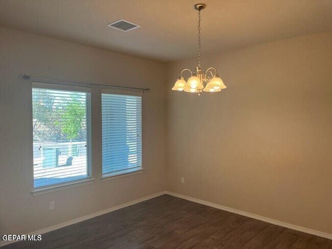 Building Photo - 7561 Red Cedar Dr