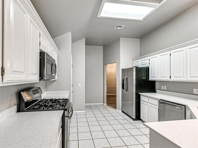 Building Photo - 2700 NW 161st Cir