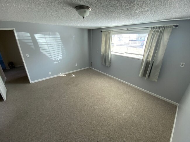 Building Photo - 4-bedroom / 2 bath Home located in a Heights area in Clarkston, WA