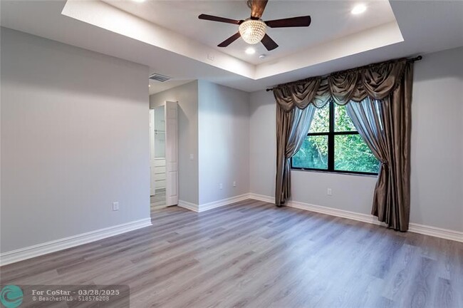 Building Photo - 8127 Rainforest Jasper Ln