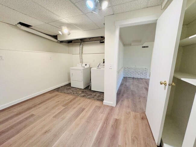 Building Photo - 1513 Wilder Ave