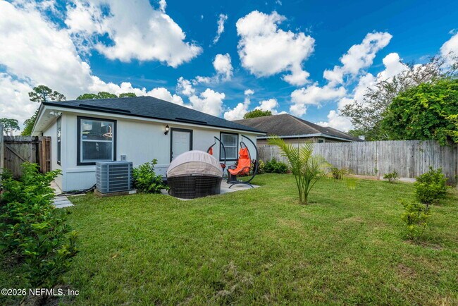 Building Photo - 2658 Sam Houston Pl