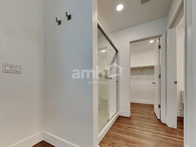 Building Photo - 21469 S 231st Way