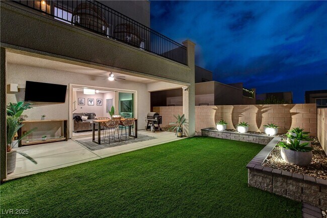 Building Photo - 746 Horizon Canyon Dr