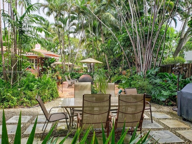 Building Photo - 1600 Nocatee Dr