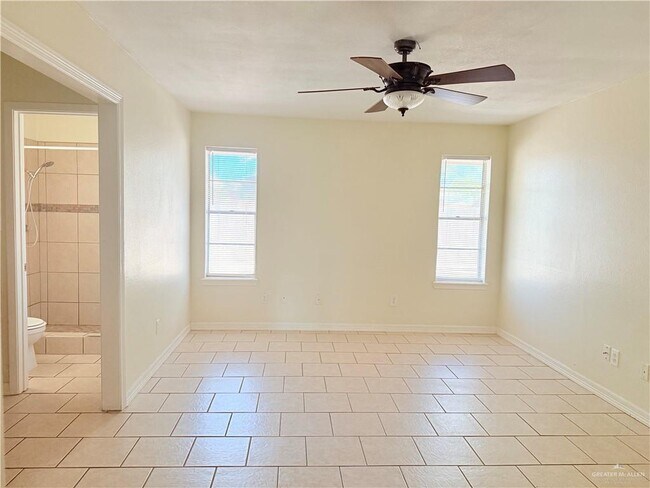 Building Photo - 12 Eagle Ave