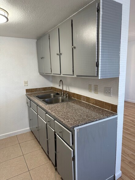 Building Photo - 3634 Bellinger Ct