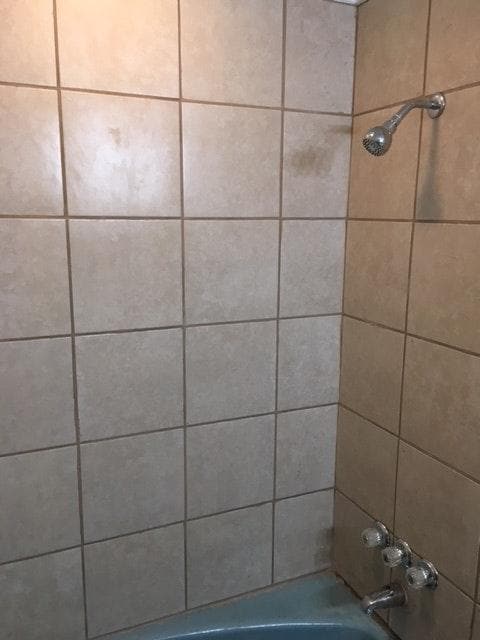 Building Photo - 7454 Oak Dr W