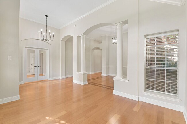 Building Photo - Remodeled & Ready: Bright, Functional Home...