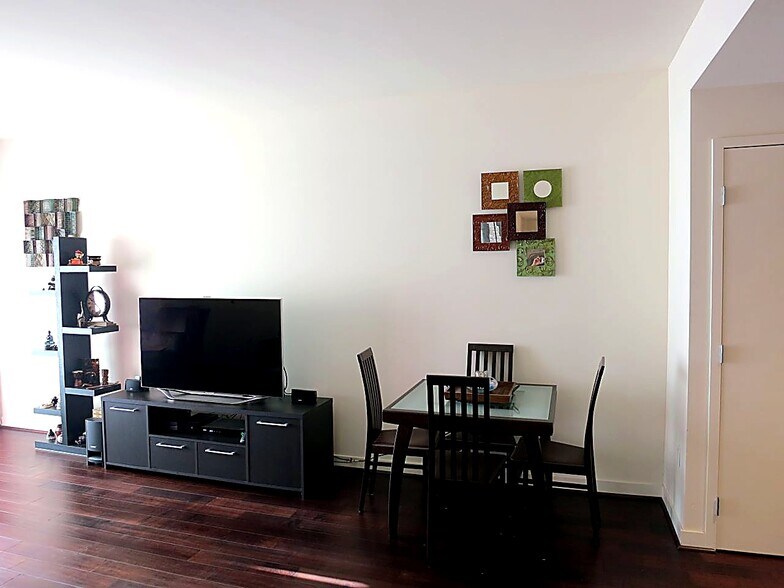 Living Room - 175 W St James St