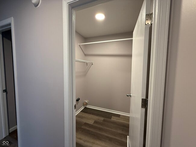 Building Photo - 5643 Imperial Woods Cir