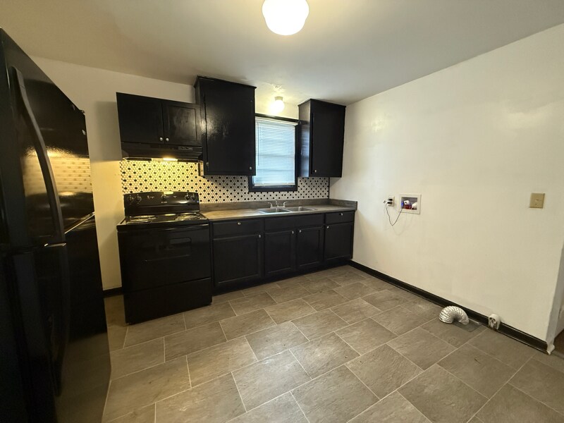 Building Photo - 5614 Obrien Ave